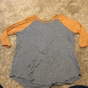 Maurice’s Casual Gray Top